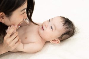 長野市のベビーマッサージ 顔アップ